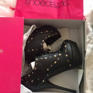 Black Booties (Size 6)